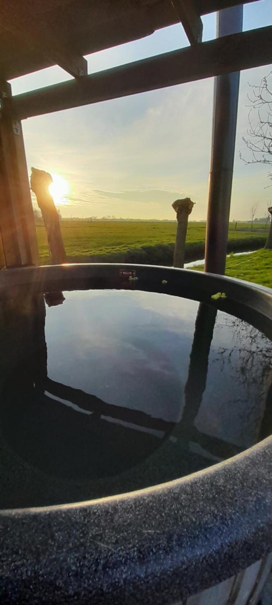 Stacaravan Op De Paardenboerderij سنيك المظهر الخارجي الصورة